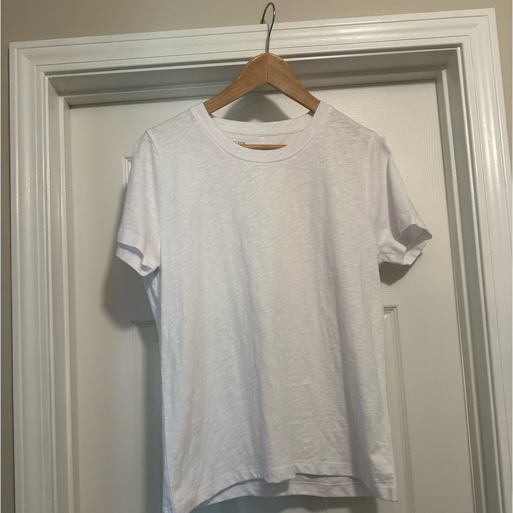 NWT JCrew Factory Girlfriend Tee - size Large - white